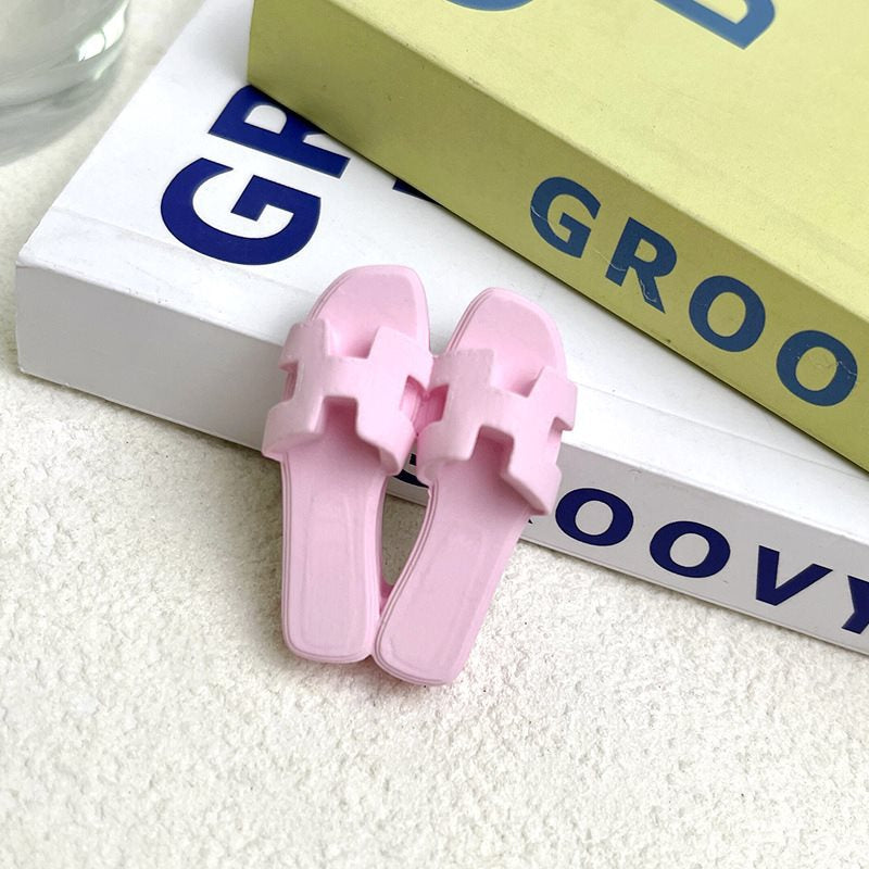 O slippers car diffuser