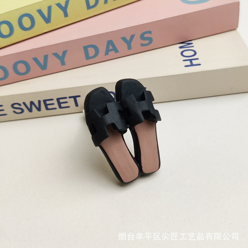 O slippers car diffuser